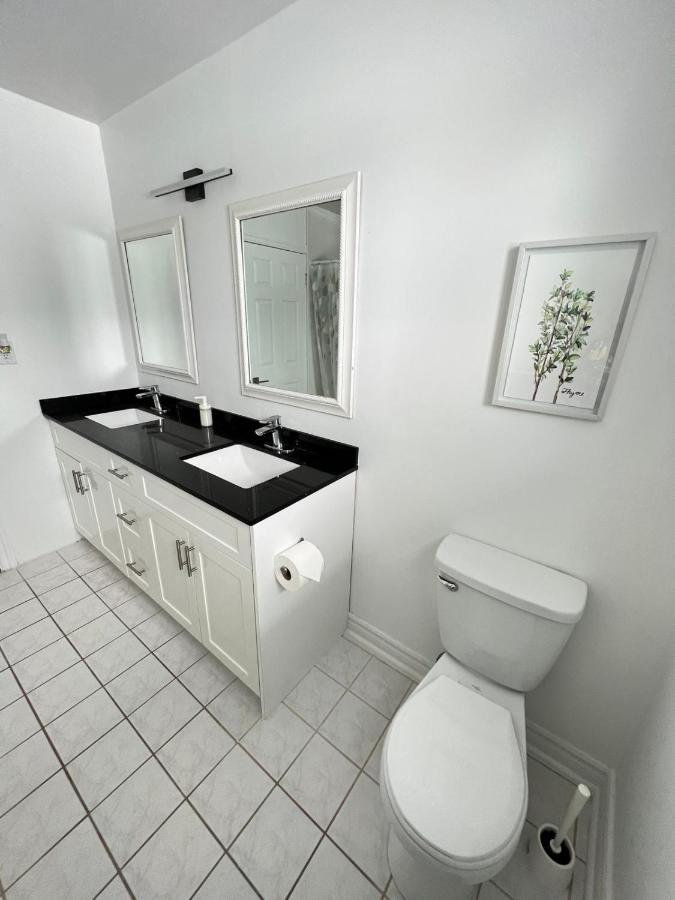 Letitia Heights !C Quiet And Modern Private Bedroom With Shared Bathroom Barrie Exterior foto